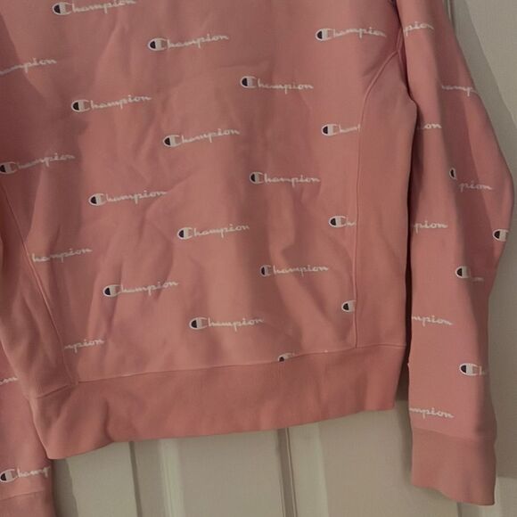 Champion Women Crewneck Sweatshirt Logo All Over Script Print Pink Size small - Picture 2 of 6